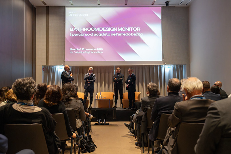 Assobagno presenta il “Bathroom Design Monitor 2025”