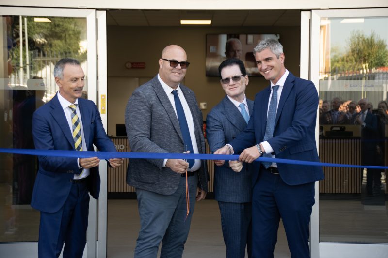 Barcella: quattro inaugurazioni e circa mille presenze tra clienti e fornitori