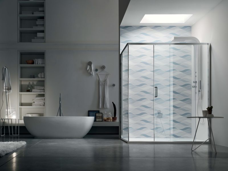 AKS by Arcom, nuova proposta di docce, vasche e accessori bagno