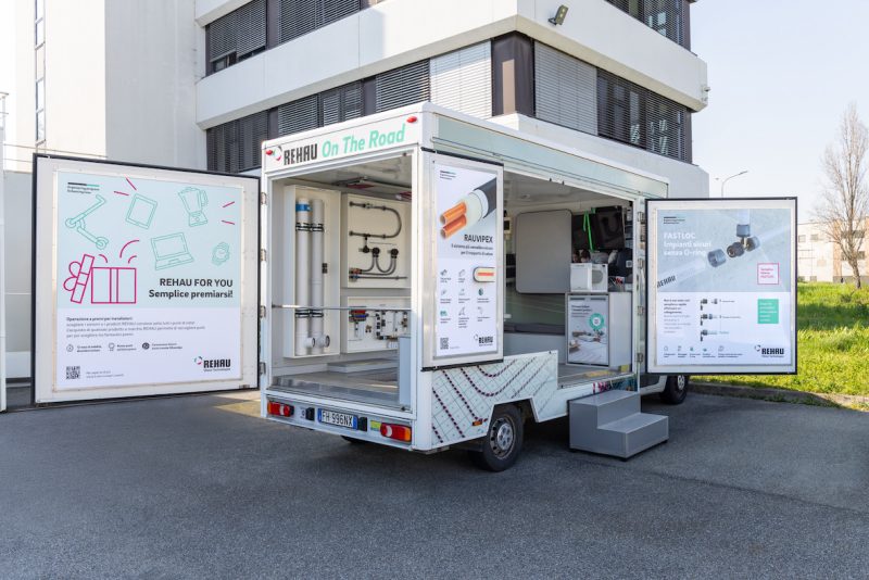 Rehau Truck Tour 2026: il road show per i professionisti dell’impiantistica