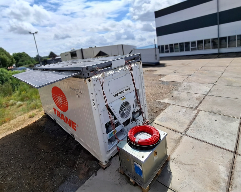 Container refrigerato a energia solare: 7 giorni di test in Germania