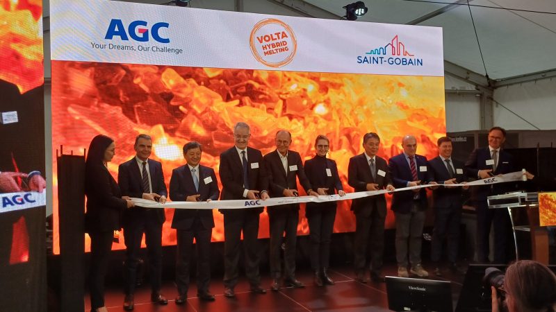 Inaugurata Volta: linea ibrida per la produzione di vetro stampato