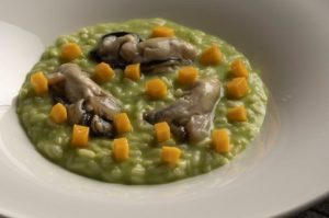 risotto con crema di piselli, ostriche e mango Passione Risotti