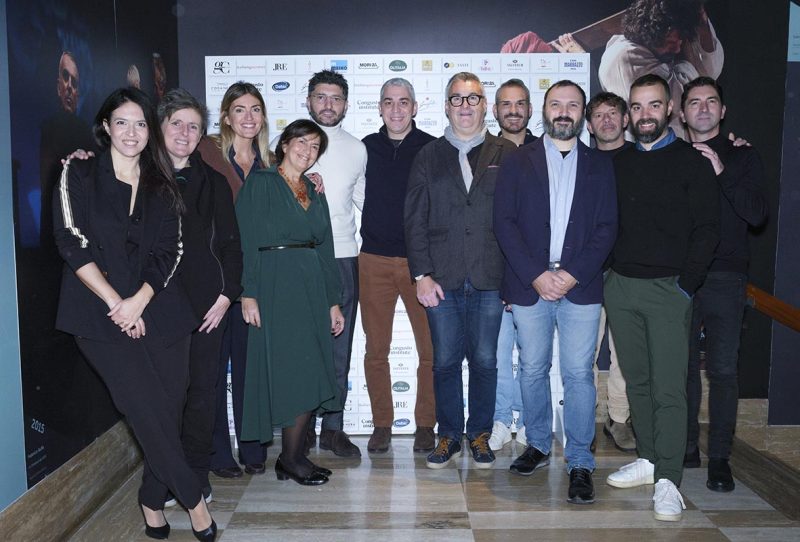 Una foto di gruppo della giuria dell'edizione 2025 Grande Cucina Talent Prize 2025