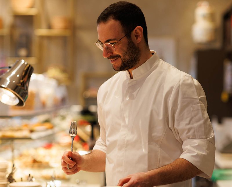 Adolfo Stefanelli conquista Hollywood: i suoi dolci ne Il Diavolo Veste Prada 2