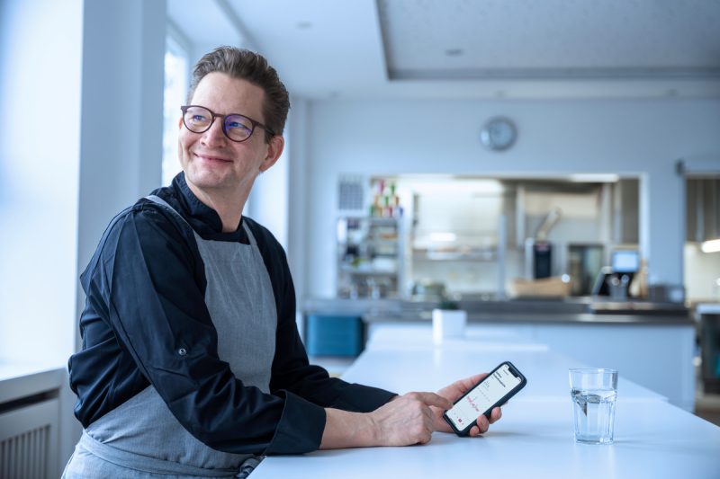 Kitchen Barometer 2026: dati e strategie per la cucina del futuro secondo RATIONAL