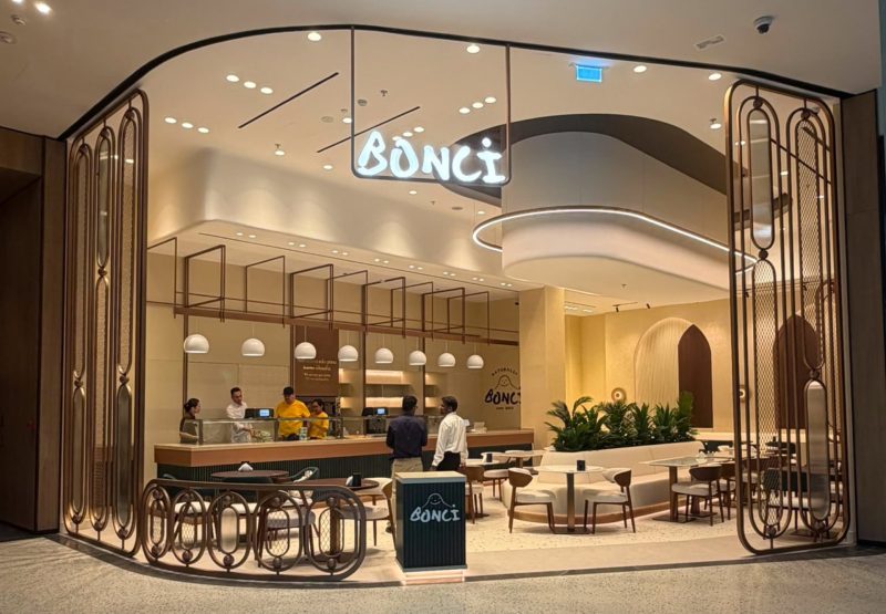 Gabriele Bonci apre a Dubai: la pizza in teglia sbarca nel Golfo