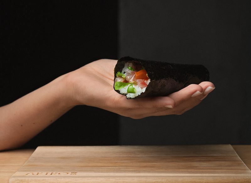 Akiro, il primo Nikkei hand roll bar al mondo sta conquistando Milano