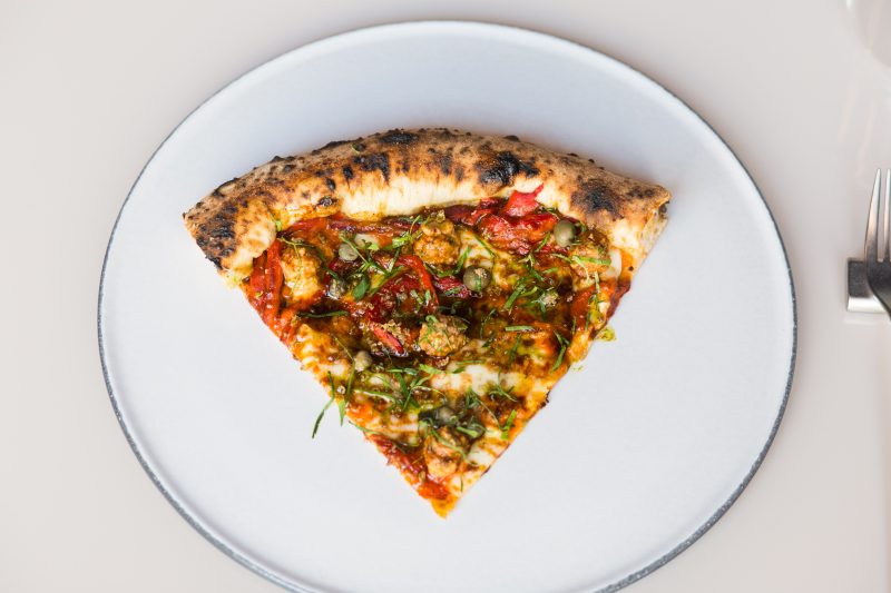 50 Top Pizza Italia 2026: Confine sul gradino più alto, Masanielli e Seu Pizza Illuminati a pari merito al secondo posto
