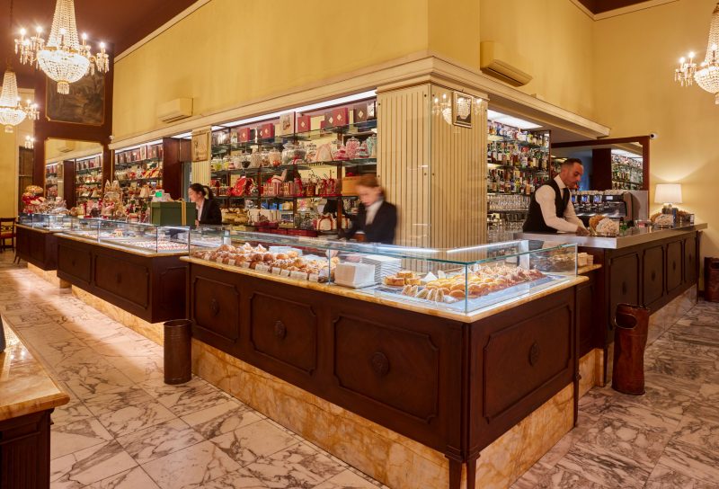 Pasticceria Cucchi: 90 anni di storia nella Milano che non si ferma mai