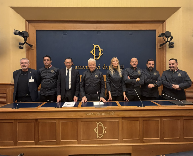 Dolci d’Italia a Montecitorio: Iginio Massari e i Maestri APEI in difesa delle eccellenze del territorio