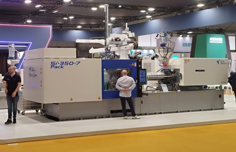 Toyo celebra 100 anni a Plast 2026: debutta la nuova Serie 7 “Full Electric”