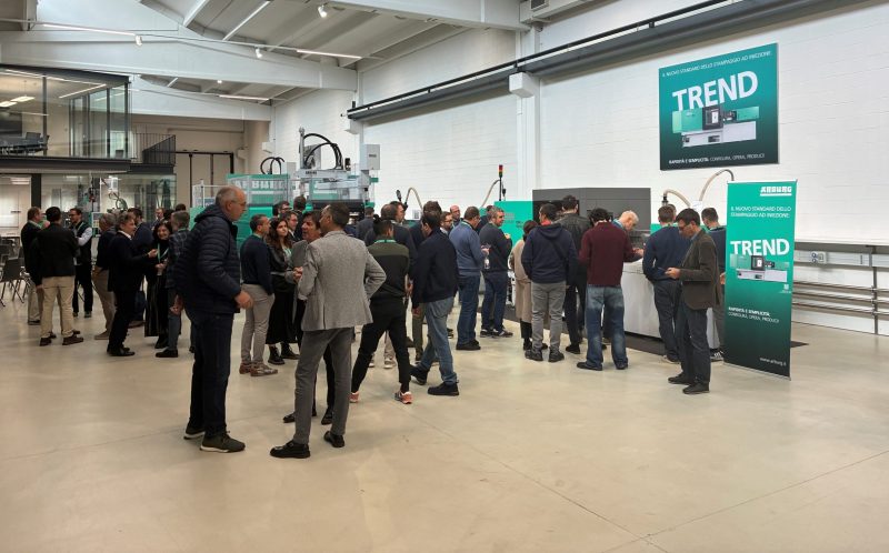Arburg Open House: Iniezione Next, il futuro dello stampaggio
