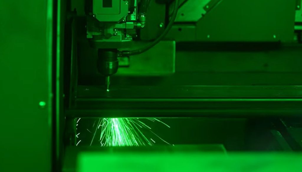 Taglio laser tubo Bystronic