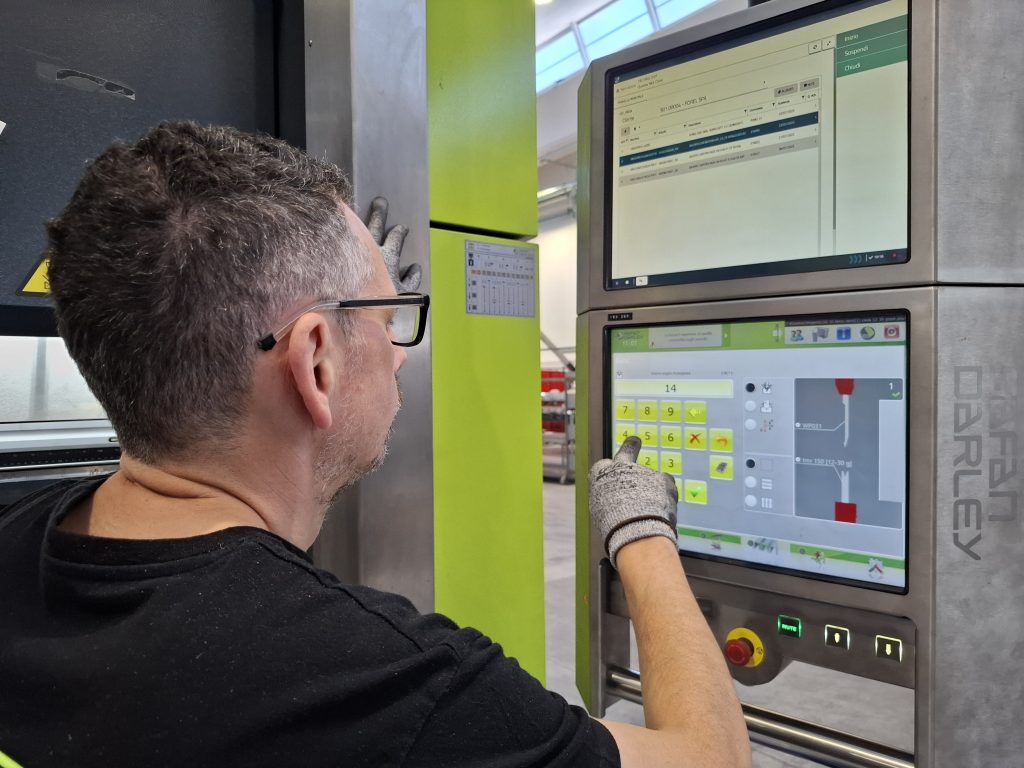Eurosteel presse SafanDarley Betto Macchine