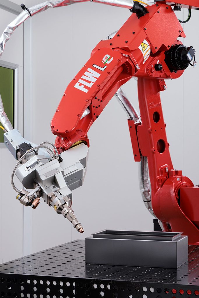 sistema di saldatura laser a fibra FLW-Le di AMADA