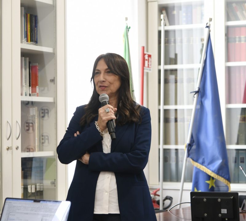 Intelligenza artificiale sostenibile: la sfida europea per l’industria passa dai sistemi verticali