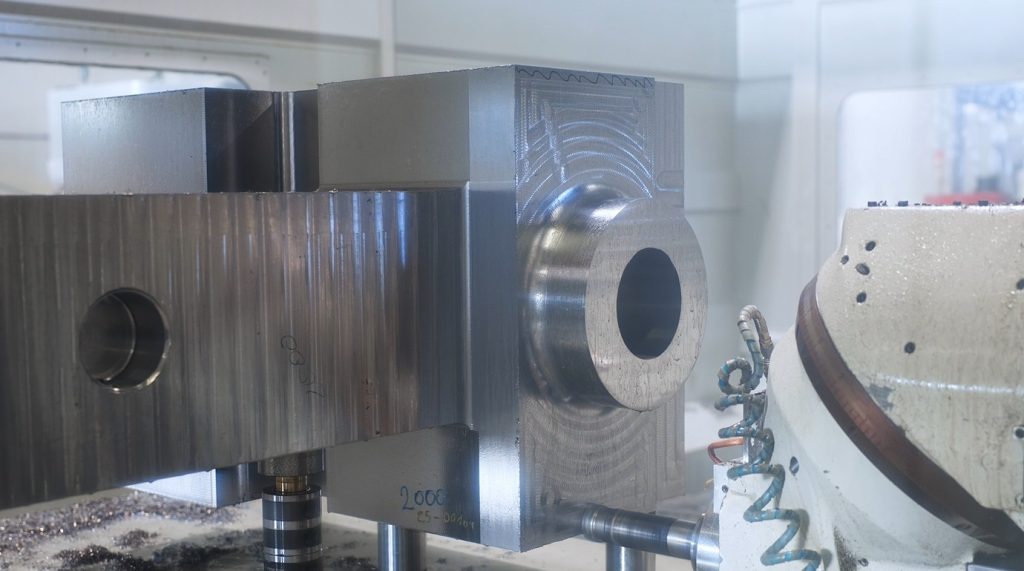 Macchine utensili Jobs presso lo stabilimento di Eurostampi New