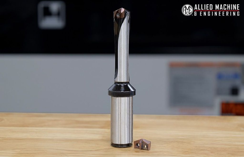 Gen3sys XT Pro AMEC di Febametal con inserto con nuova geometria M per acciai inossidabili