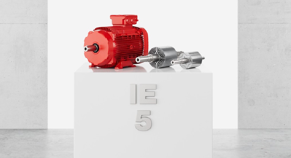 Motori sincroni con efficienza IE5