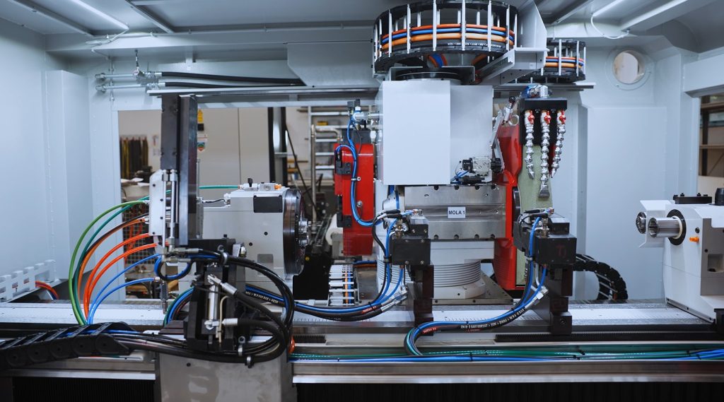 Rettificatrice X1600 MAR con software dedicato per gestione mola convenzionale e mola CBN a 100 m/s