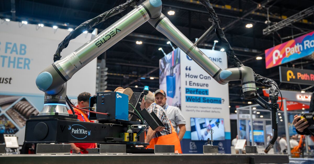 Universal Robots, automazione complessa anche in spazi limitati