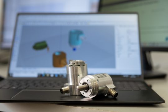 Elap e encoder con tecnologia IO-Link