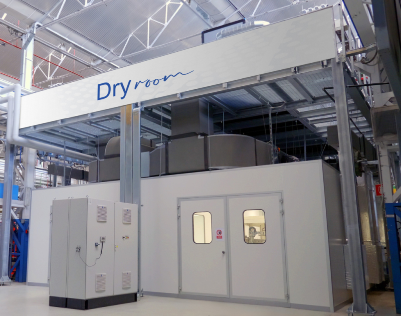 Una dry room per sviluppo e collaudo delle apparecchiature per produzione di celle